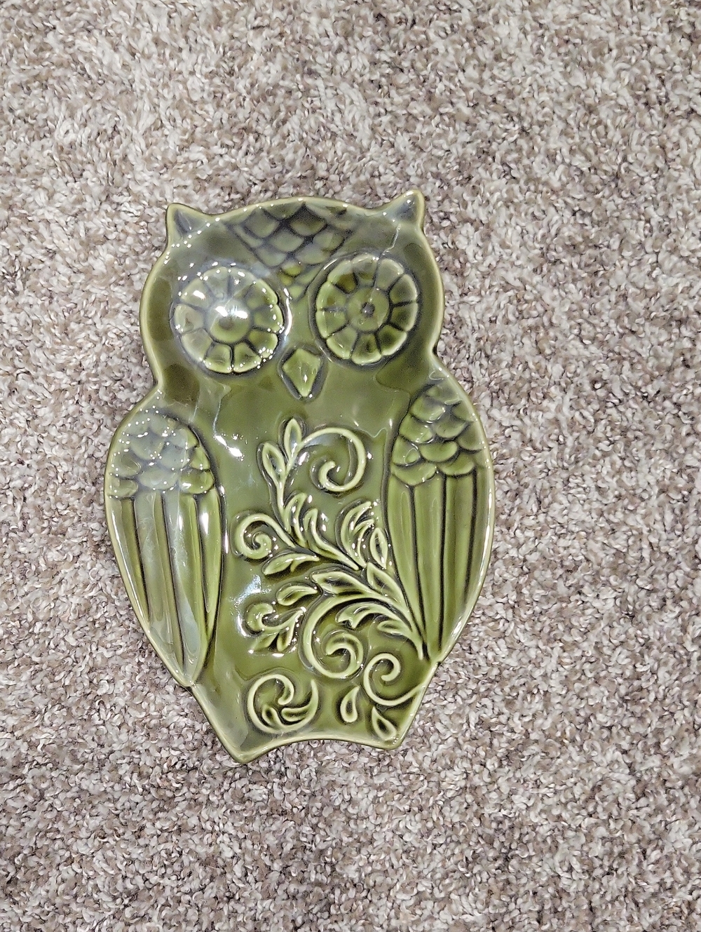 Green Owl Decorative Plate
